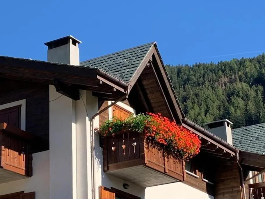 Chez Nous Daire Aprica